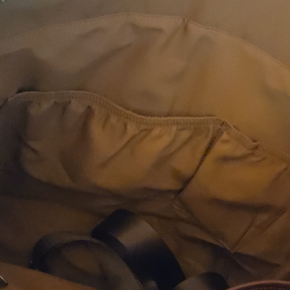 Patricia Nash Sorlana Travel Tote Like New No Call Outs - Picture 9 of 11